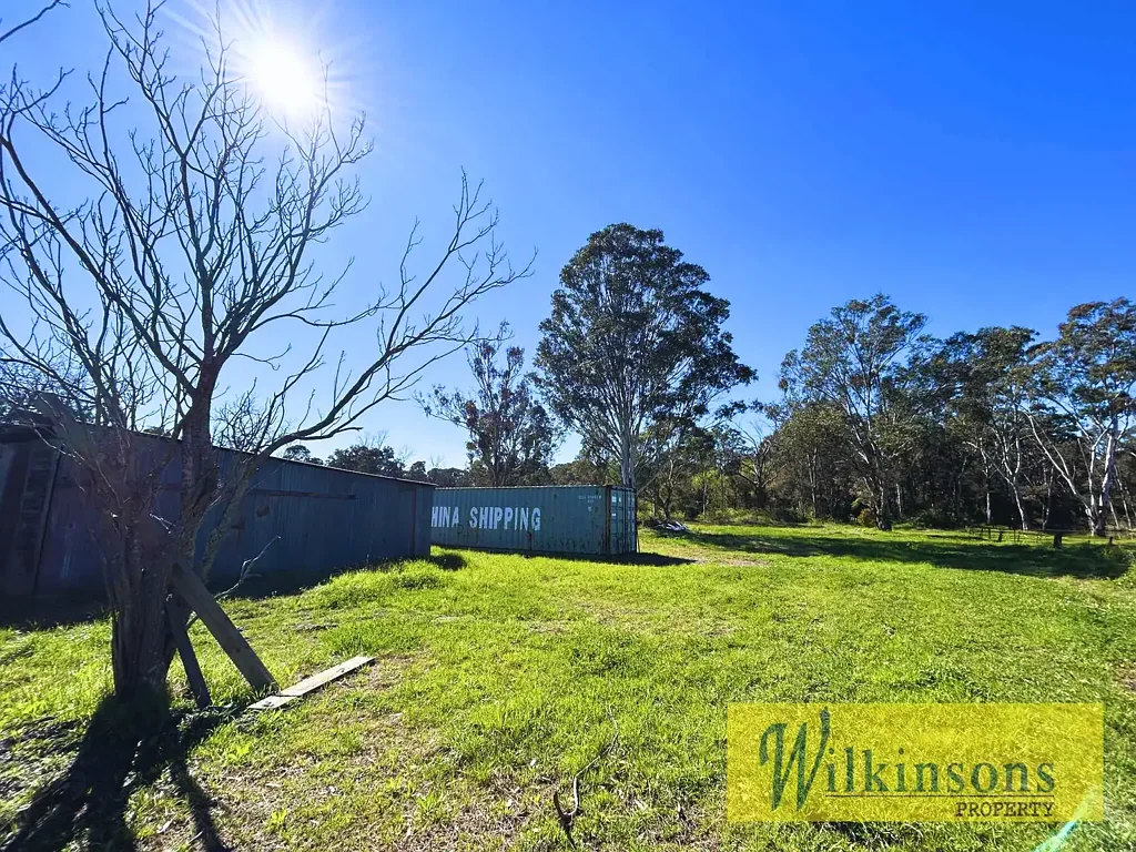 Marsden Park 两英亩广阔土地 大型带锁储物棚 便利交通近M7 硬地可增 仓储机械理想地 Land for Lease - Trucks, heavy Machinery and more...