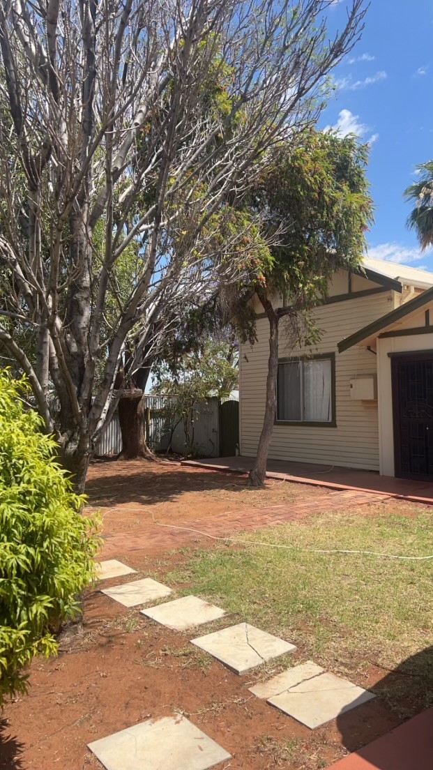 240 MACDONALD ST, KALGOORLIE WA 6430, 0 Bedrooms, 0 Bathrooms, House