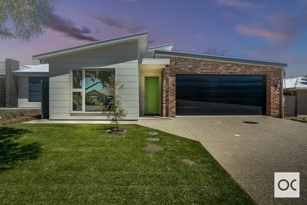 13 Frederik Street, Port Elliot, SA 5212
