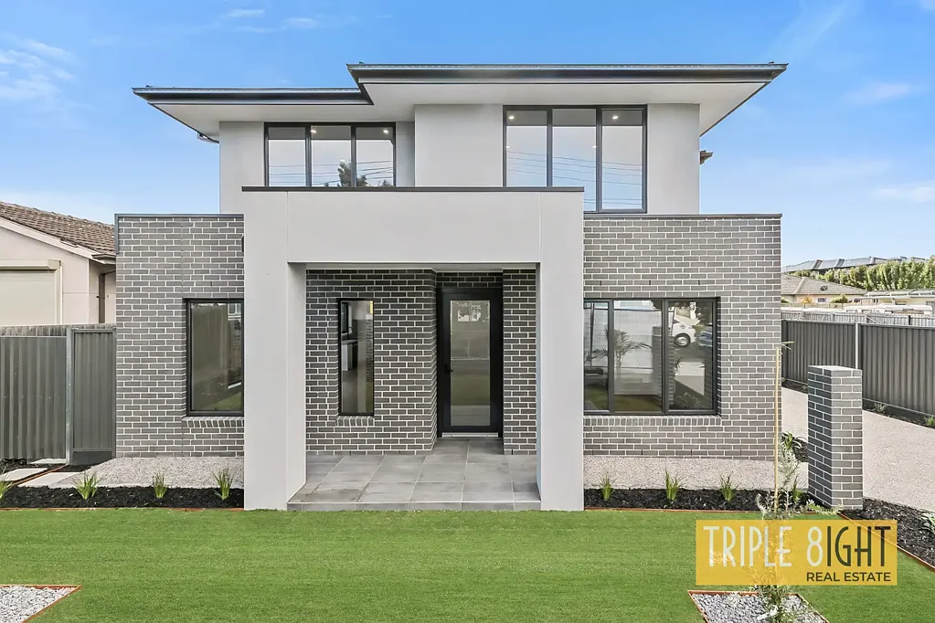 Bentleigh East 4Zimmer Modern Family Living in Bentleigh East!