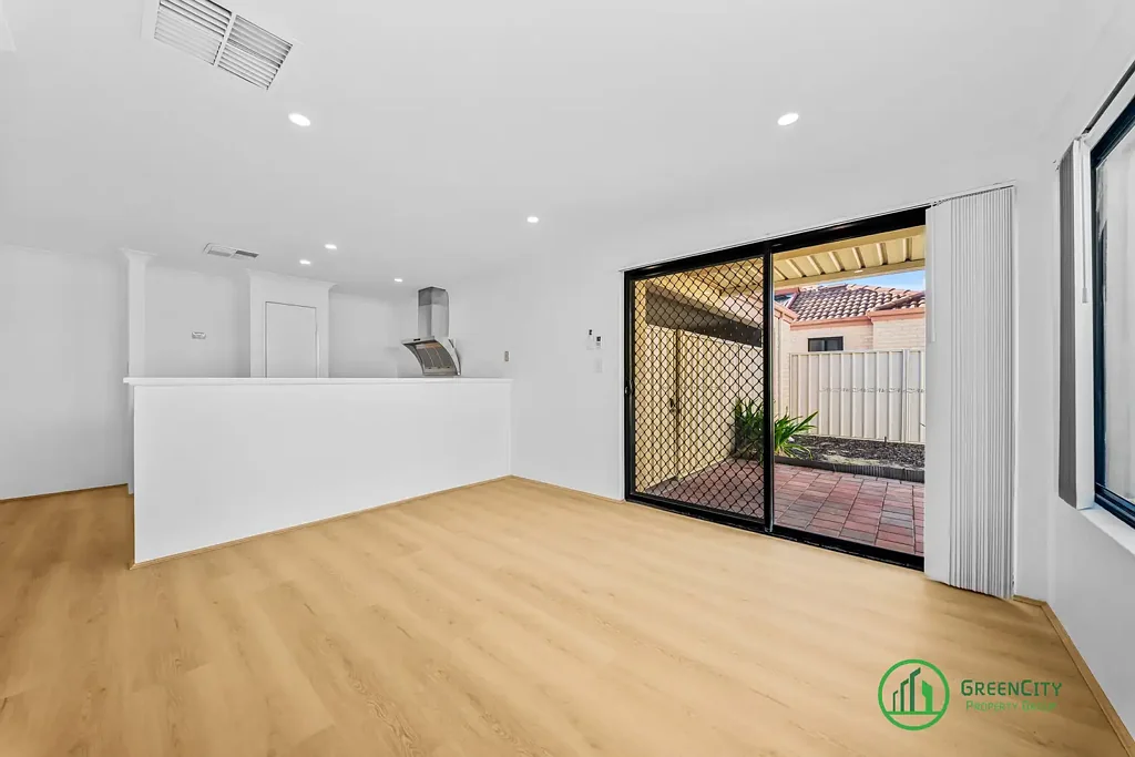 2/26 Bickley Road, Cannington, WA 6107