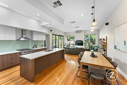 5 Charles Street, Glen Iris