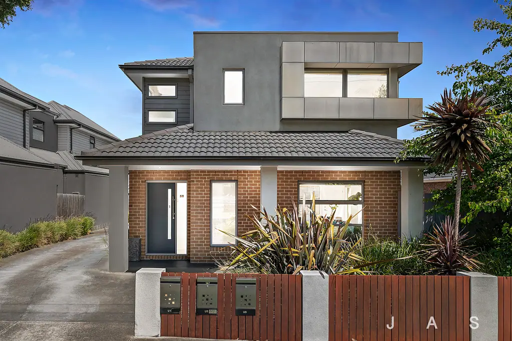 1/147 Mason Street, Newport, VIC 3015