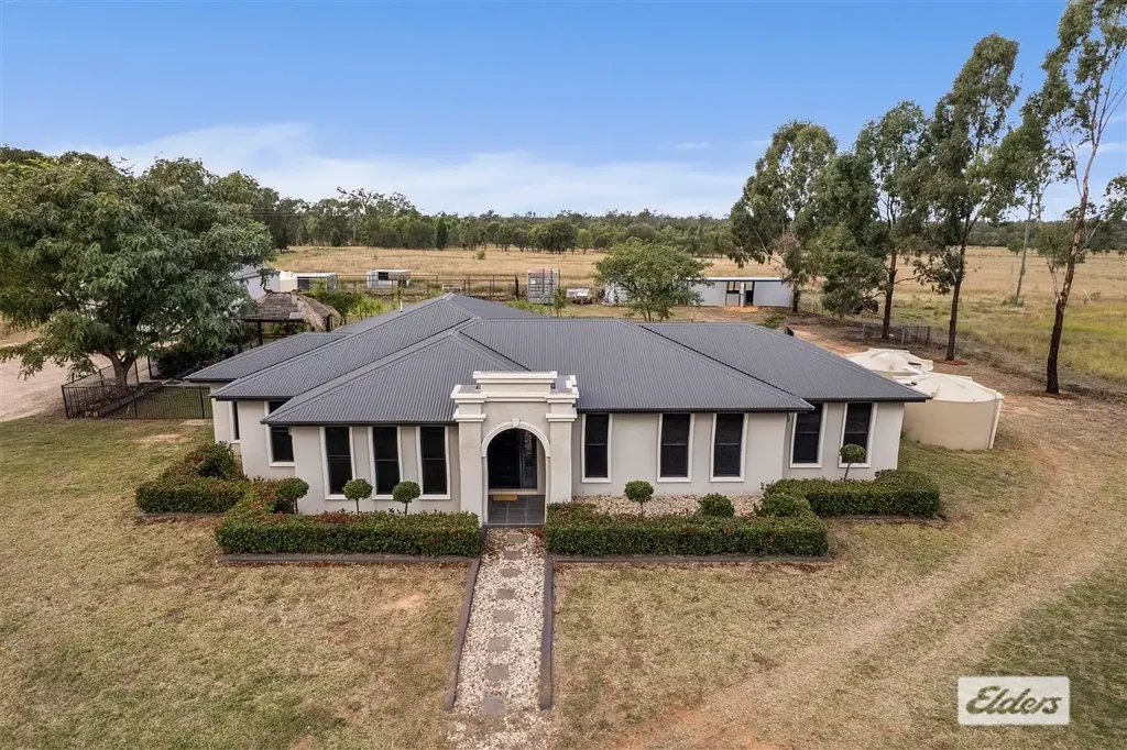 Chinchilla 4Moenga THE ULTIMATE ACREAGE OPPORTUNITY 0NLY 1.4KMS FROM CHINCHILLA