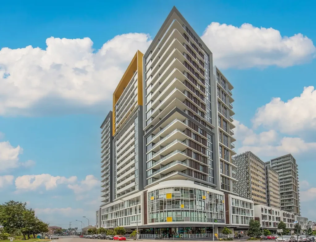 Modern 2-Bedroom Apartment + Study in Prime Granville Location