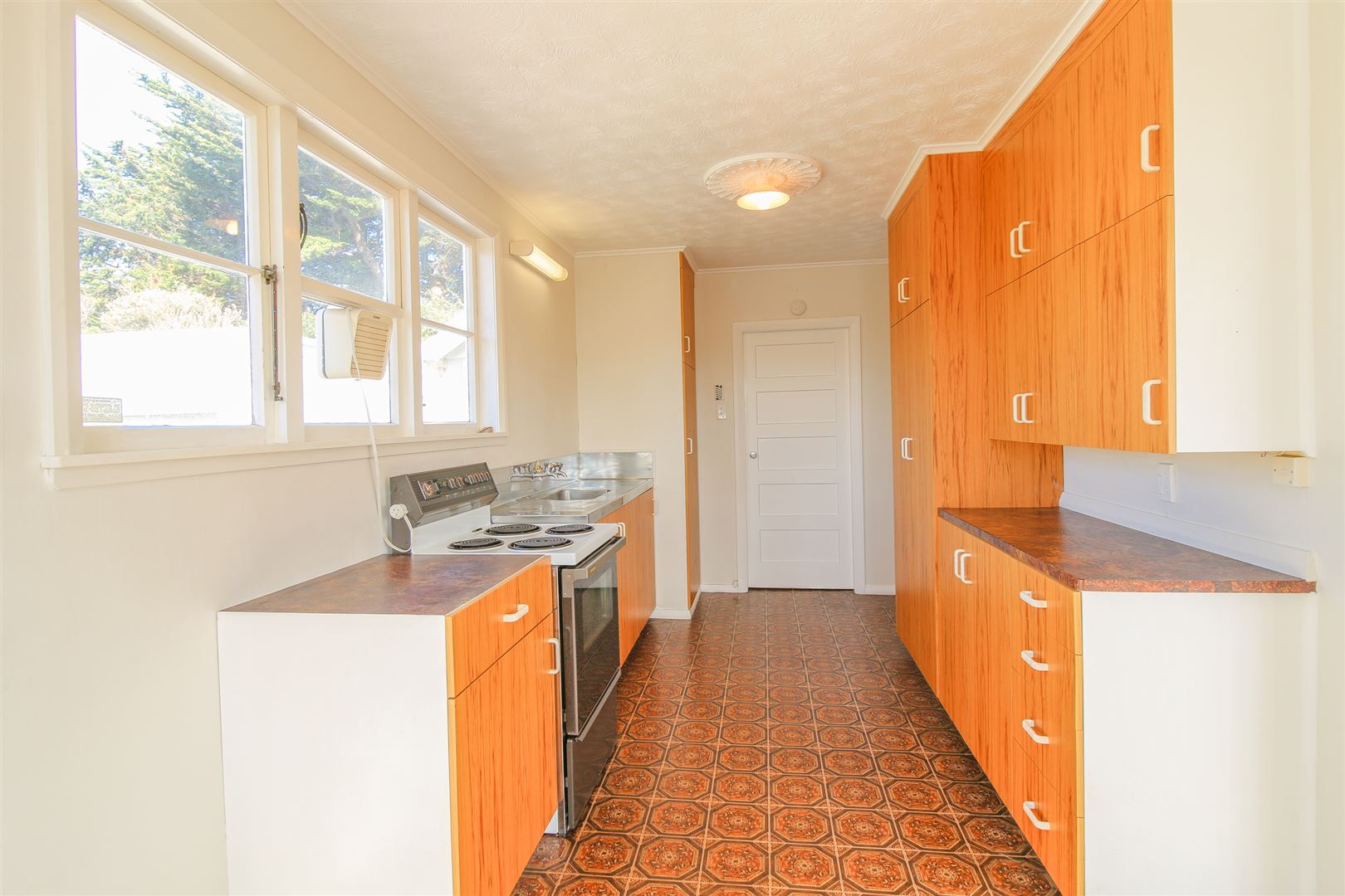 15 Brooking Street, Tawhero, Whanganui, 2 Bedrooms, 1 Bathrooms