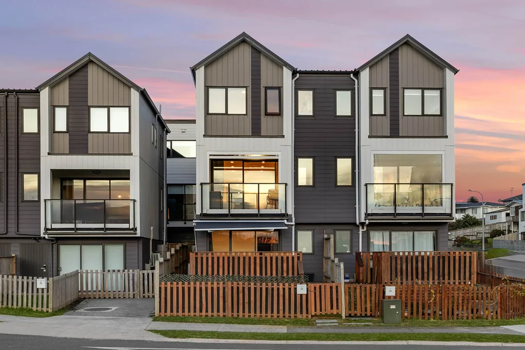 Pakuranga Heights 3બેડરૂમ Buy Today - Move In Before Christmas