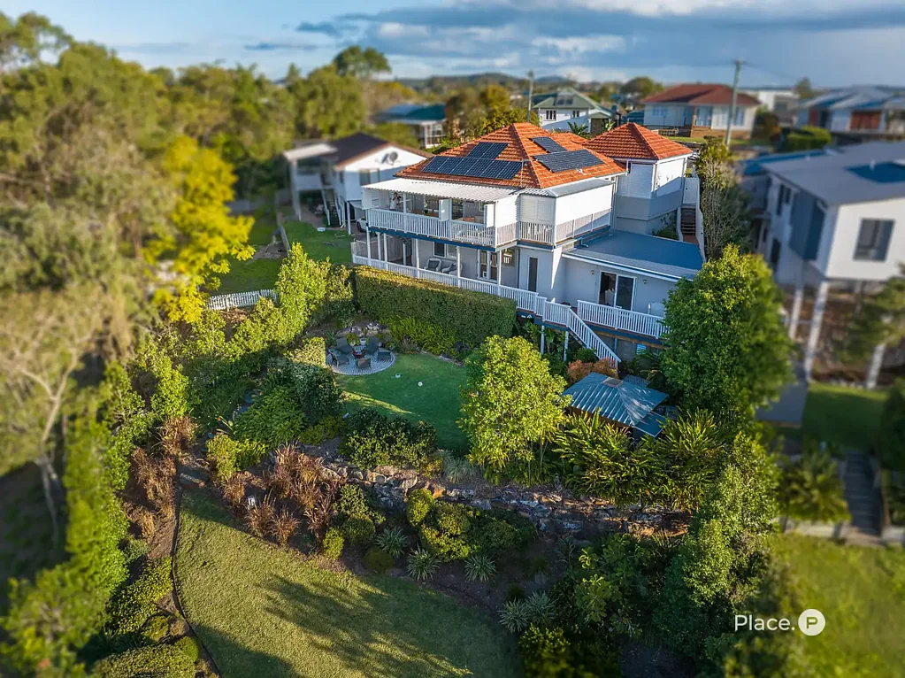 Seven Hills 4 Bedroom Come home to resort-style living in leafy Seven Hills