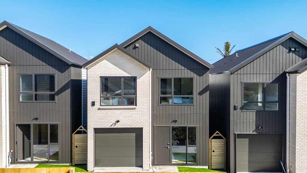 Papatoetoe 4ਬੈੱਡਰੂਮ Spacious, Modern, and Perfectly Positioned