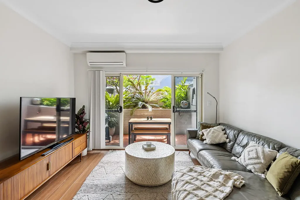 Petersham 2कमरा Private ground-floor home of flow and in/outdoor ease