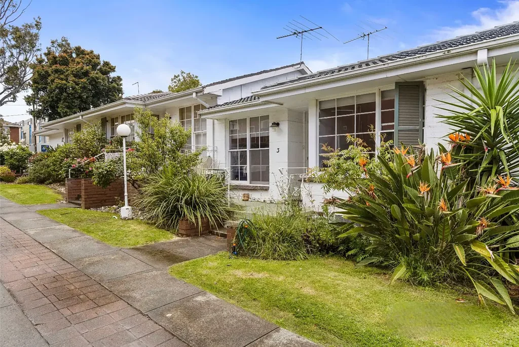 Essendon 2ห้องนอน Effortless Living in a Prime Essendon Location