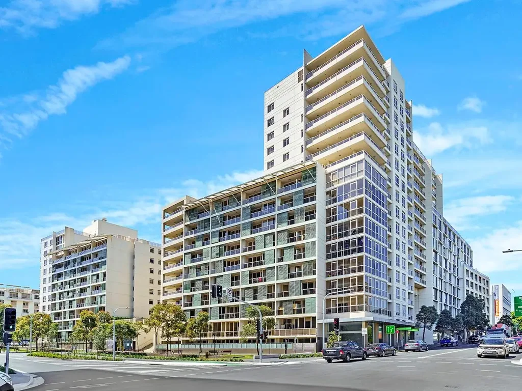Urban Convenience Meets Contemporary Living