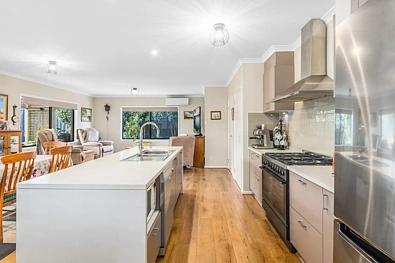96 Moreillon Boulevarde, Bannockburn, VIC 3331, 4房, 2浴, House
