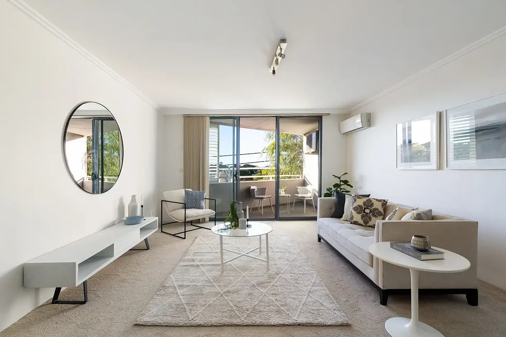 Stanmore 2 Bedroom North-facing two-bedroom retreat with city views