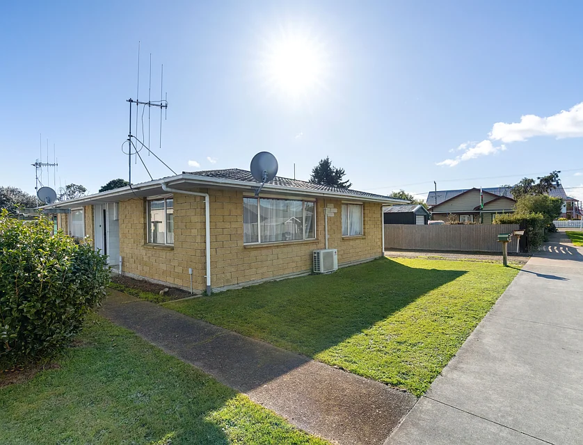 Unit 1/4 McKenzie Street, Levin, Horowhenua, Manawatu-Wanganui, 2 Kuwarto, 2 Banyo, Unit