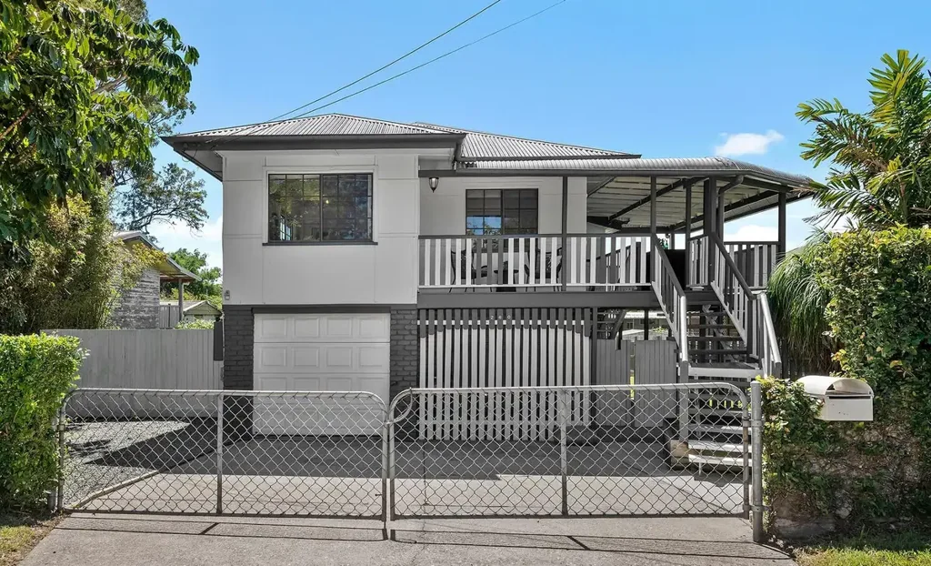 Modern 3-Bedroom Home On Large Block - With Double Lock-Up Garage