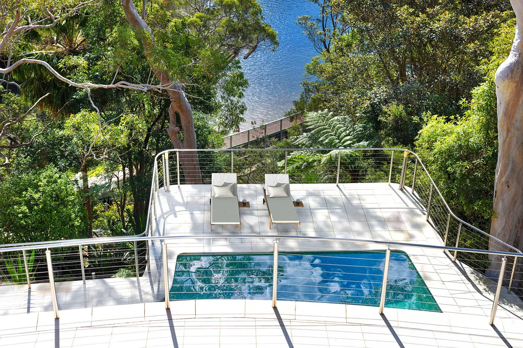 Northbridge 4Kwarto Rarely available, remarkably positioned, North-facing waterfront
