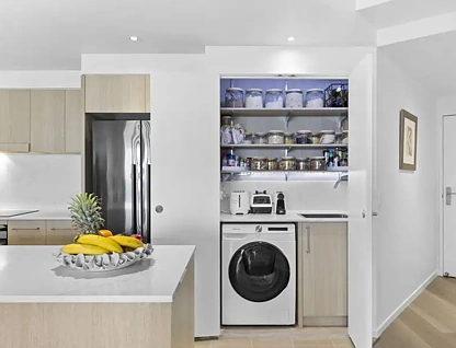 1106/22 Surf Parade, Broadbeach, QLD 4218, 3 ਕਮਰੇ, 2 ਬਾਥਰੂਮ, Apartment