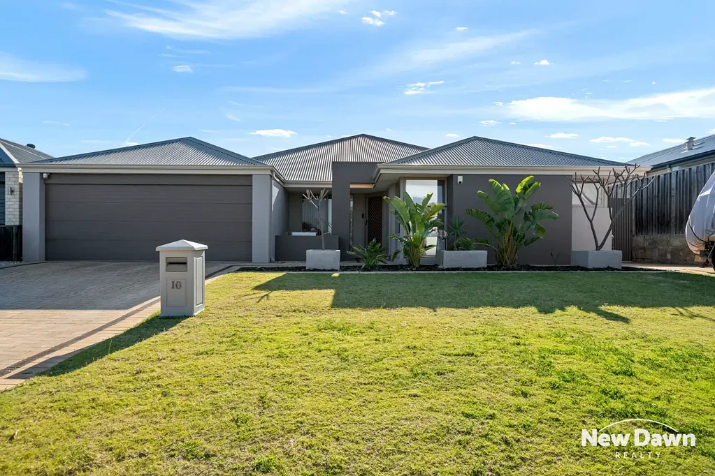 Ellenbrook 4房  "Beautifully Presented Spacious Family Home"