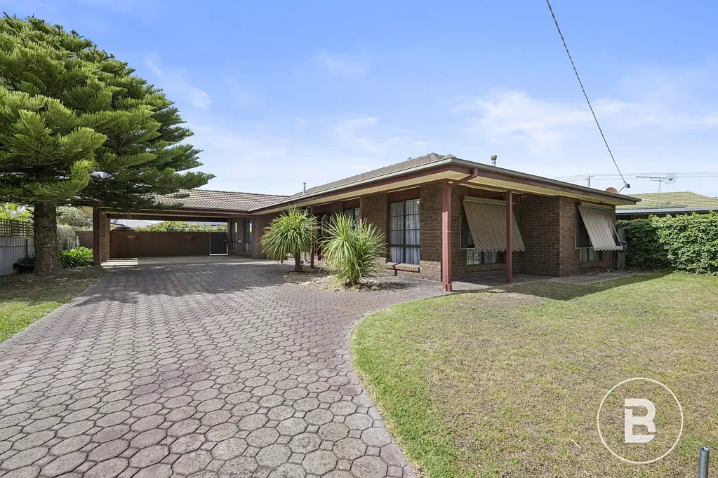 Maryborough 3房  Brick Home in a Prime Location with Excellent Potential