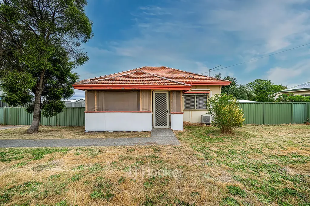 14 Atkinson Street South, Collie, WA 6225