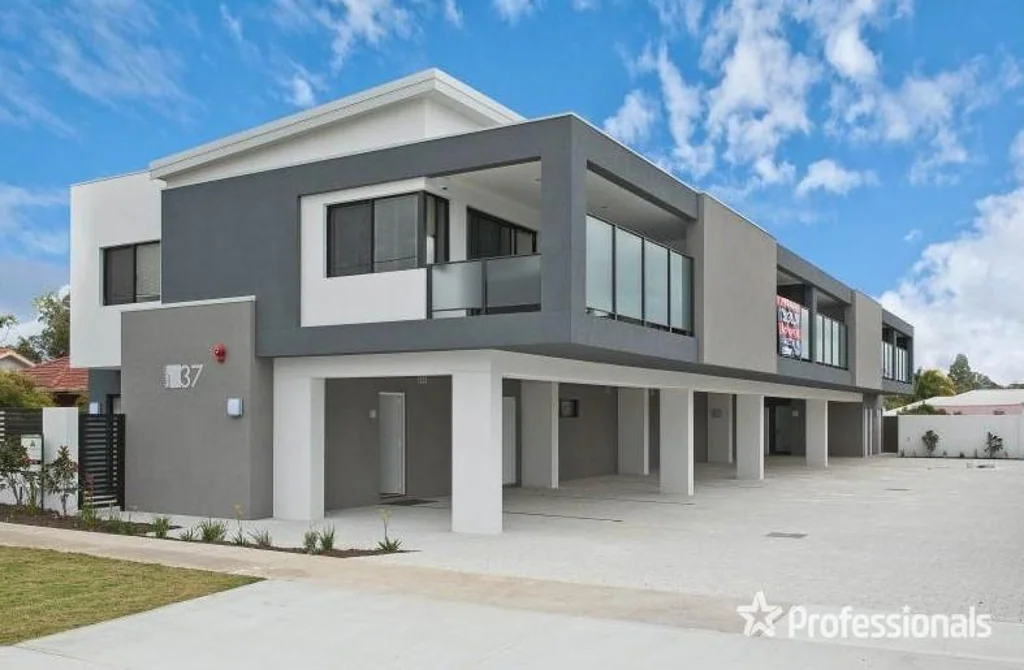 2/37 Gretham Road, Westminster, WA 6061