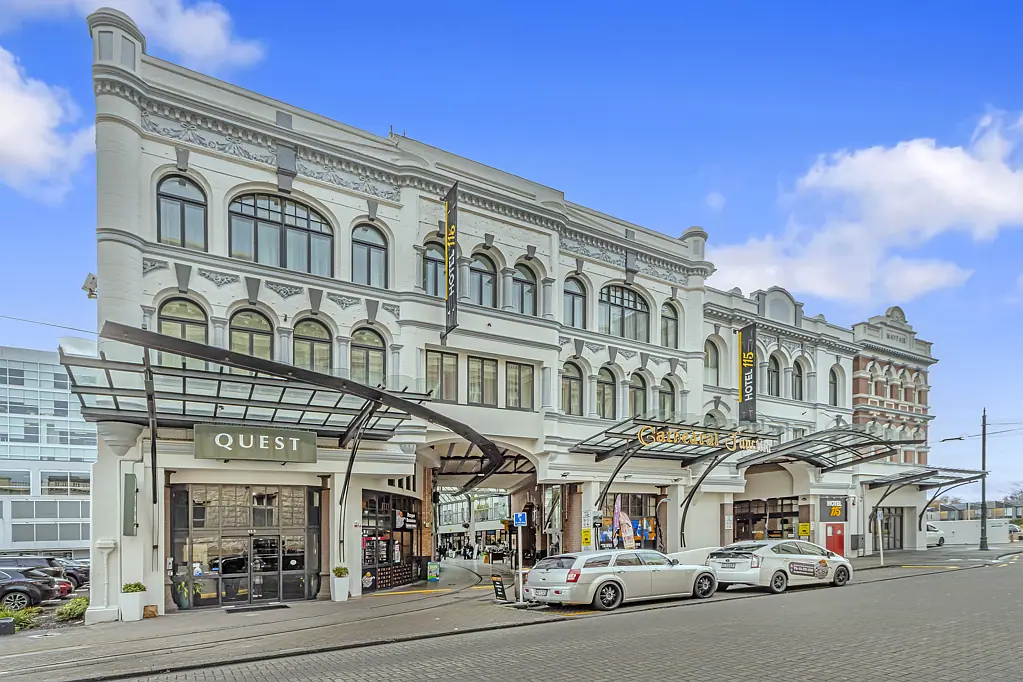 Christchurch Central 1कमरा Right beside the Square.