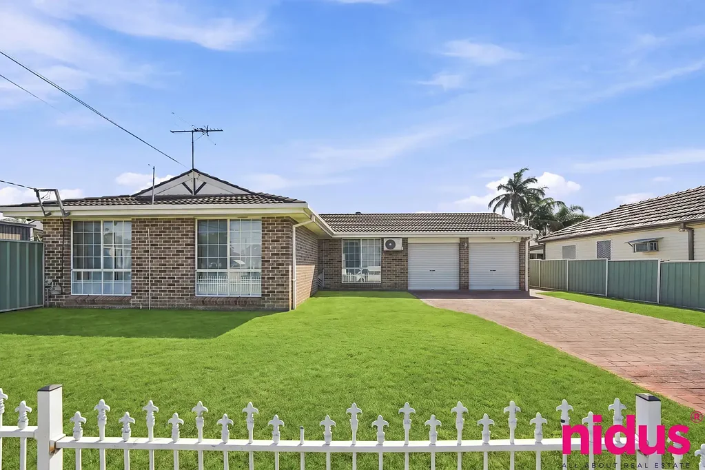 Mount Druitt 3ਬੈੱਡਰੂਮ Entertainer's Dream in the Heart of Mount Druitt
