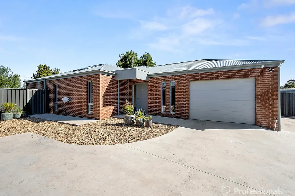 Maryborough 3ห้องนอน Modern Low-Maintenance Townhouse in Prime Maryborough Location