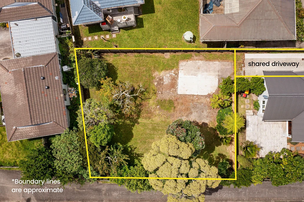 Henderson  Prime Freehold Land Opportunity