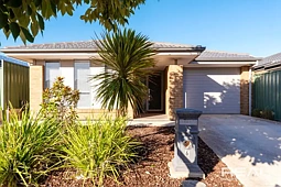 6 Evans Crescent, Evanston Gardens