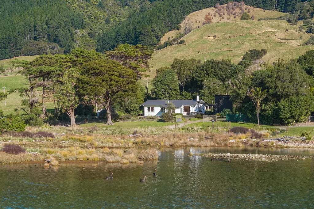 Marlborough Sounds 3침실 Waterfront Magic in Manaroa