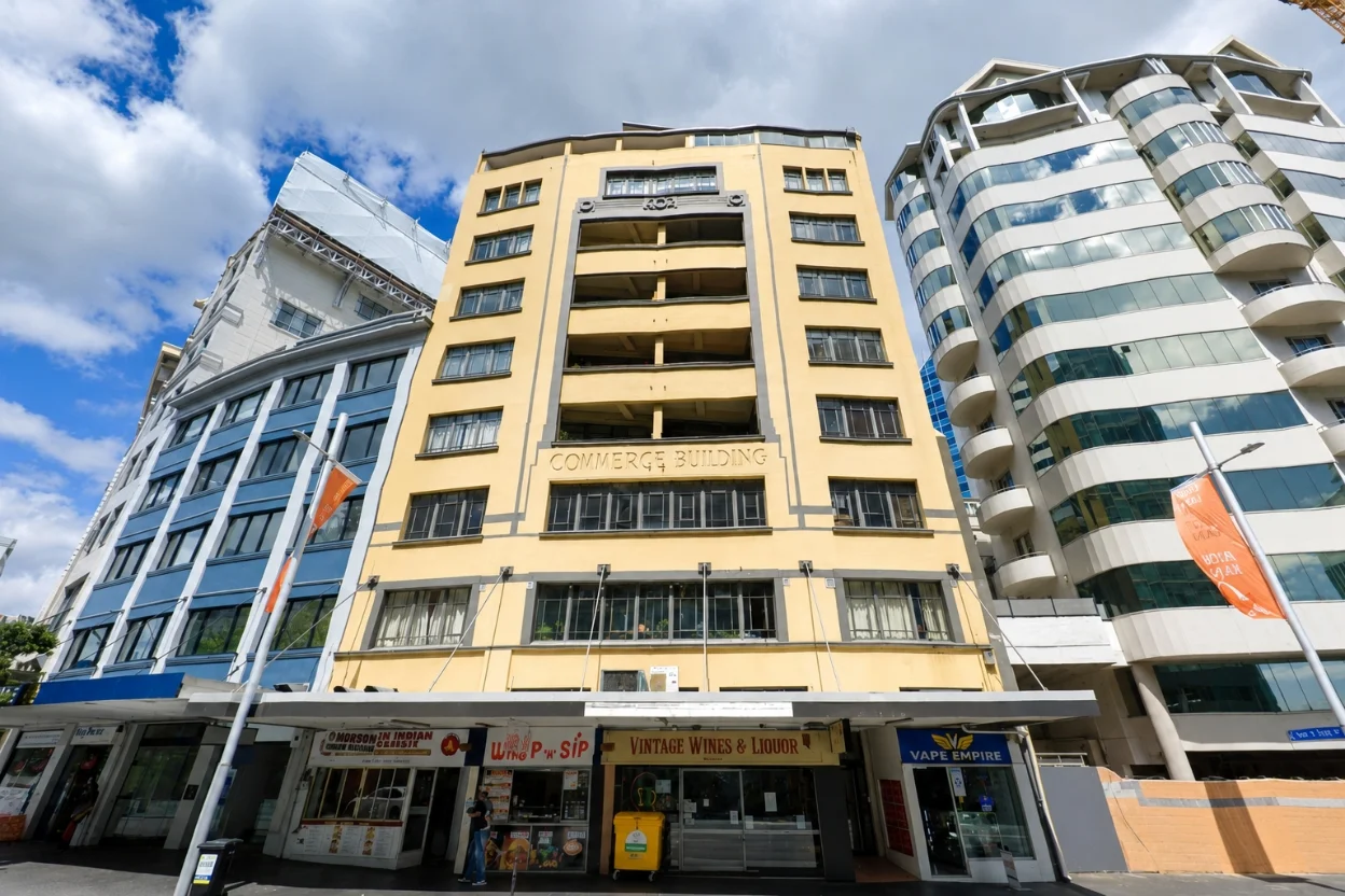 Renovated Character Apartment in The Britomart - Executive CBD Living