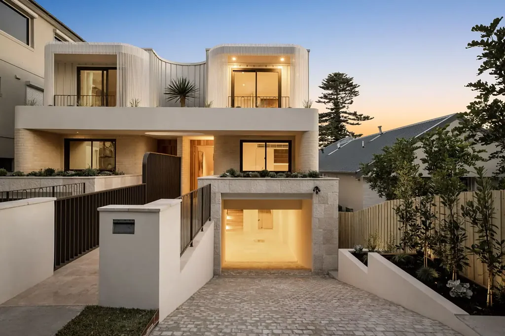 North Bondi 4Kwarto Brand New North Bondi Duplex with Shimmering Ocean Views