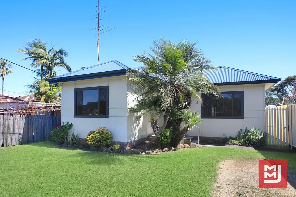 Family home in the heart of Fairy Meadow