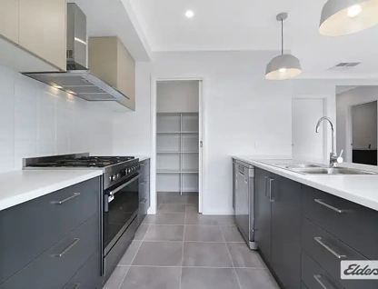 16 Stobie Crescent, Leneva, VIC 3691, 3 રૂમ, 1 બાથરૂમ, House