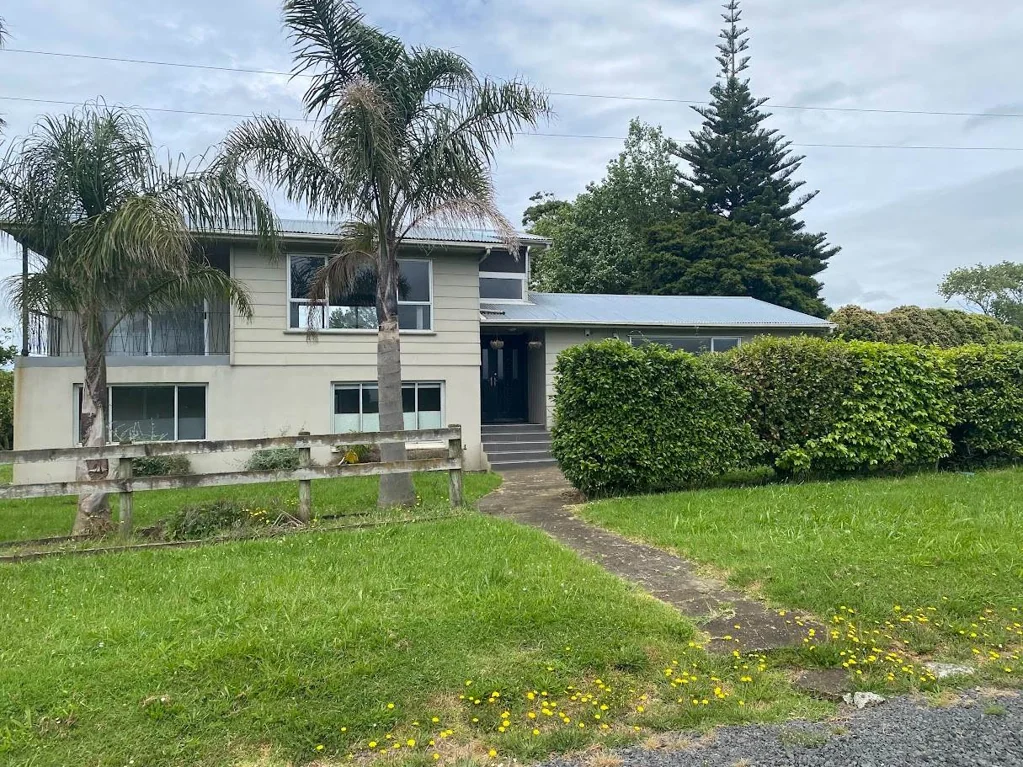 Spacious And Rural, Close To Town - BYO Horses!