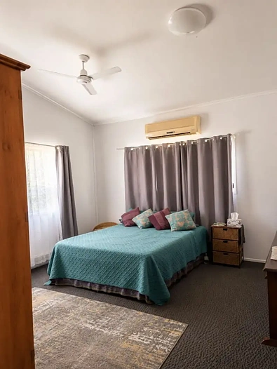 73 Goanna Flats Road, Rubyvale, QLD 4702, 4 Bedrooms, 1 Bathrooms, House