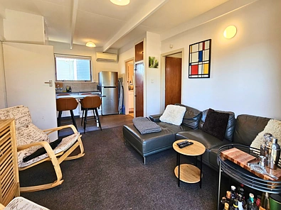 Everything You Need - Tidy 1 Bedroom Unit