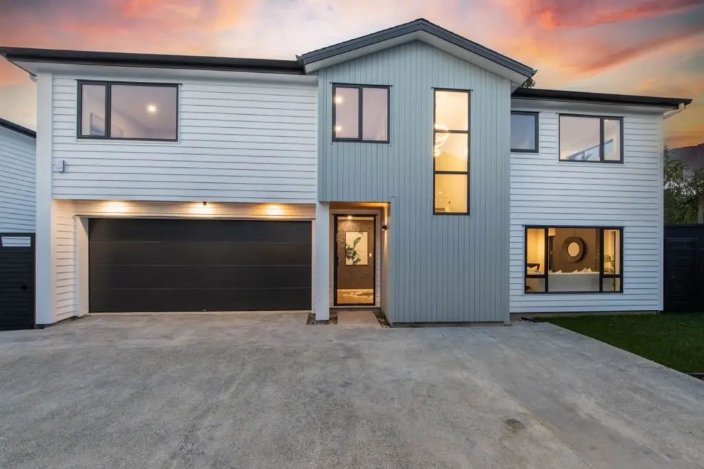 Blockhouse Bay 5chambre Immaculate Brand New Home in Blockhouse Bay!