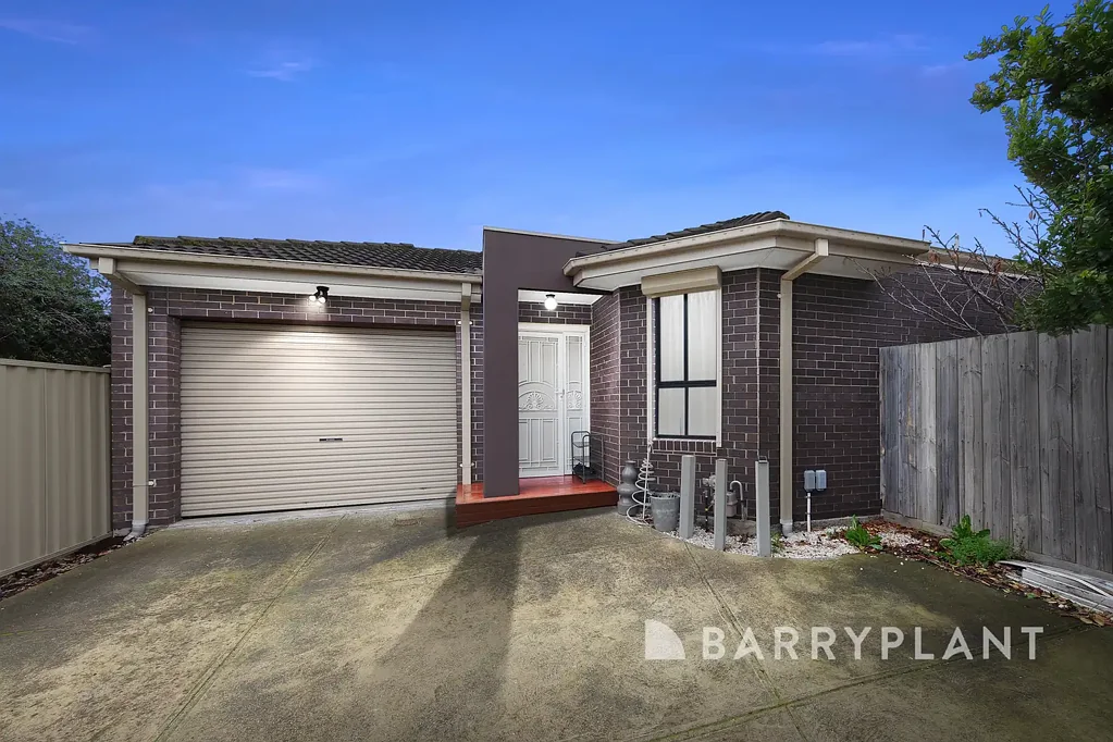 St Albans 2침실 Comfortable & Convenient Living with a Covered Outdoor Retreat