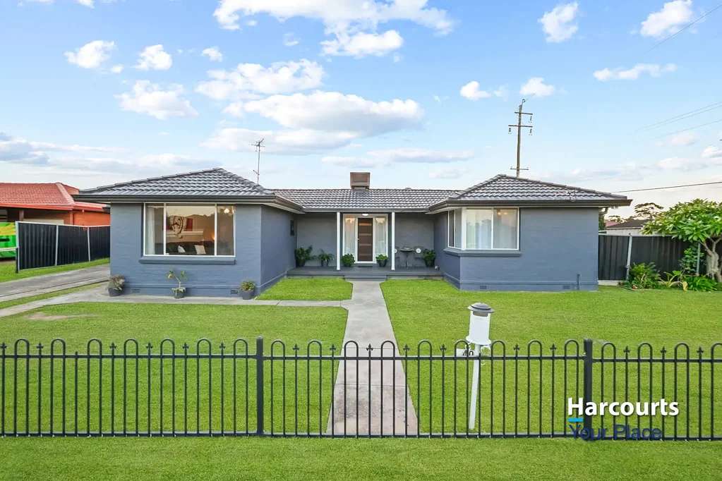 40 Bass Street, Colyton, NSW 2760