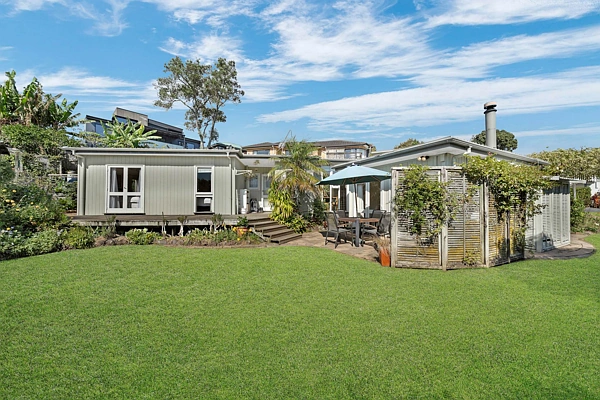 29 Bentley Avenue, Glenfield, North Shore City