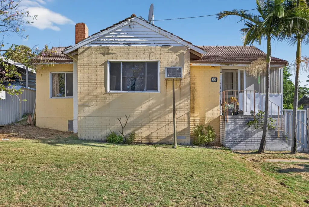 Calista 4ਬੈੱਡਰੂਮ Why: Because this well-placed property presents an ideal opportunity for seekers of laid back convenience