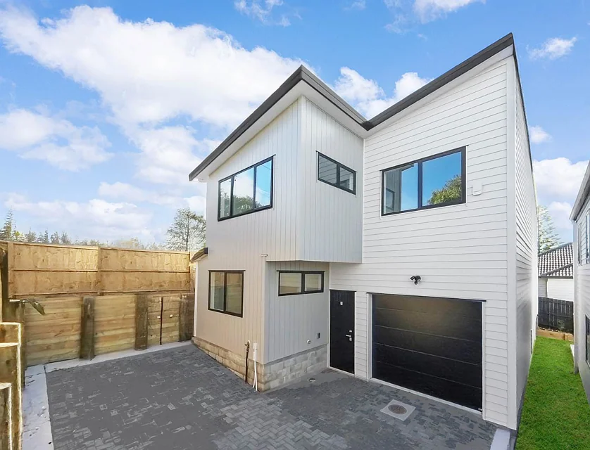 4F Bruce Road, Glenfield, North Shore City, 4 ห้องนอน, 3 ห้องน้ำ, House