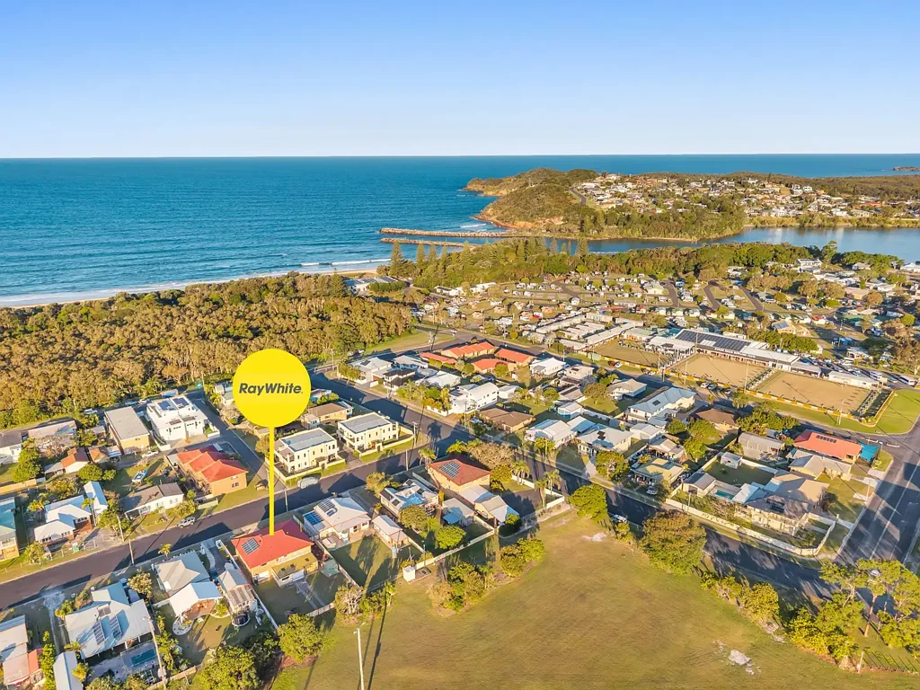 Evans Head 2房  Substantial Home in Prime Location