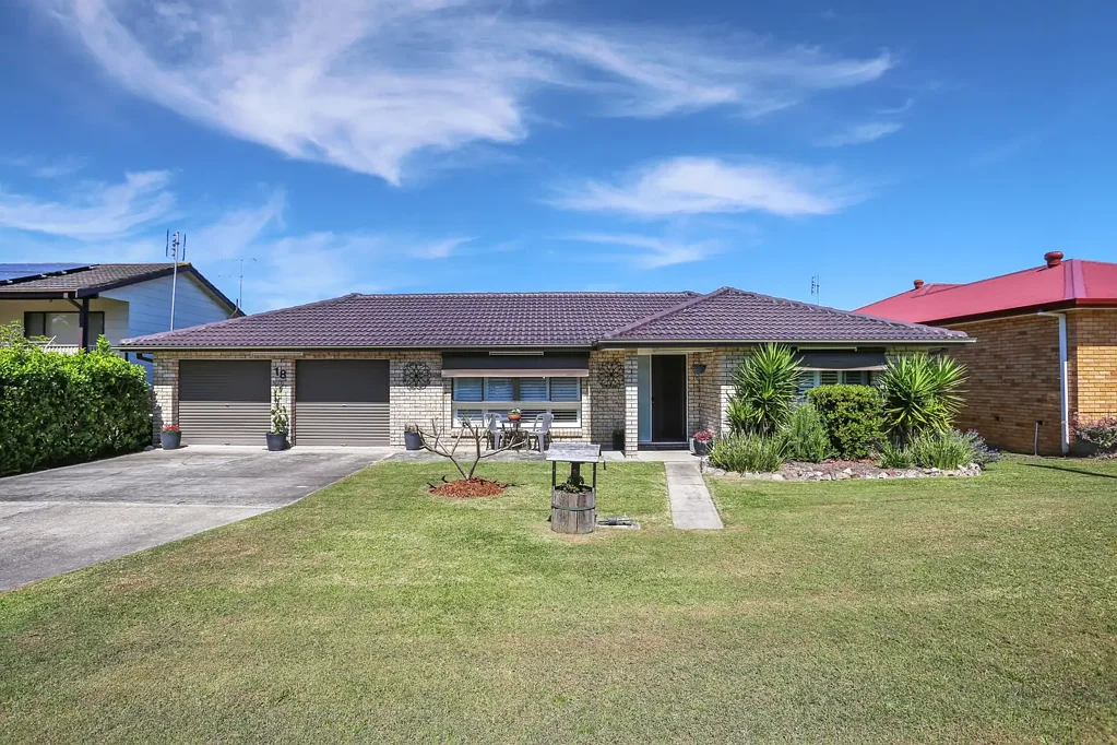 18 Lee Street, Bulahdelah, NSW 2423
