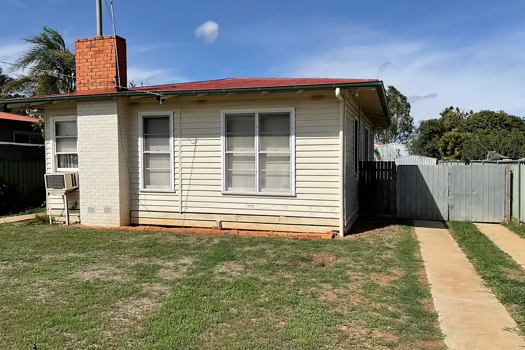 2 Christie Avenue, Cobram, VIC 3644