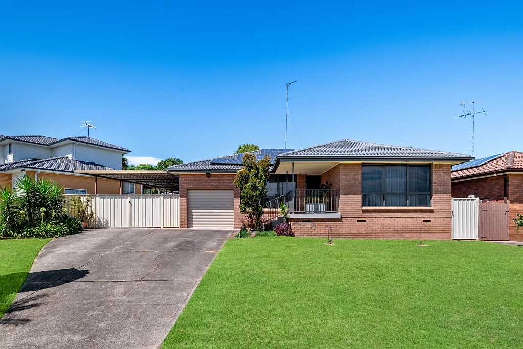 12 Chaperon Crescent, Minto, NSW 2566