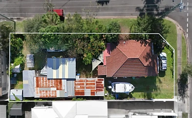 26 Middle Street, Labrador, QLD 4215, 2 Bedrooms, 1 Bathrooms, House